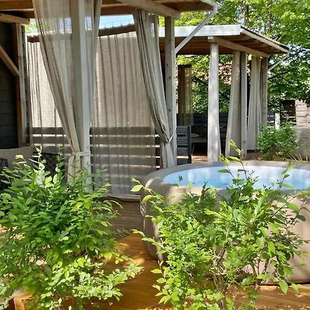 Ferienpark Boutique Mobile Homes Ulikarovinj (adults Only) 4*