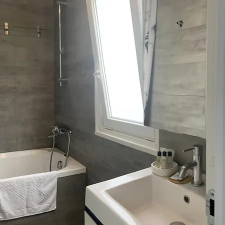 Boutique Mobile Homes Ulikarovinj (adults Only)